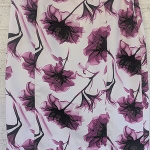 Worthington A-Line Skirt in Magenta Floral on White. EXCELLENT CONDITION!